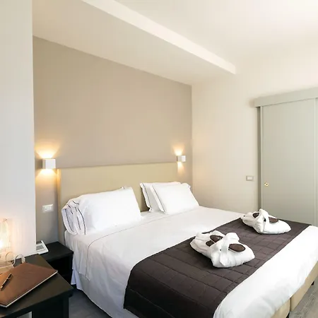 Hotel Cipressi, By R Collection Varenna