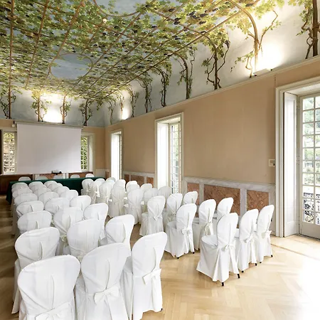 Cipressi, By R Collection 4* Varenna