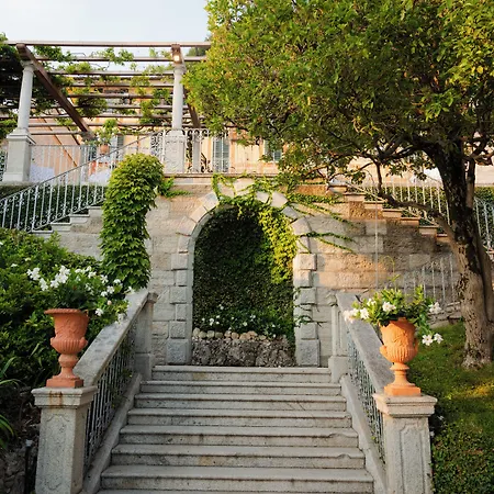 Cipressi, By R Collection Varenna