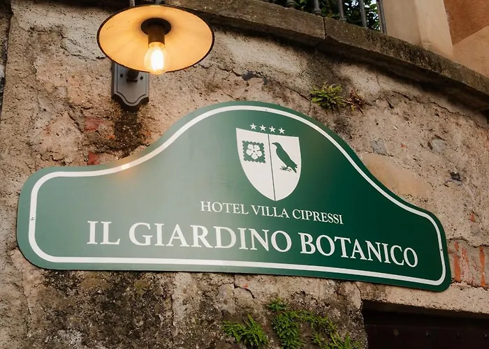 Cipressi, By R Collection 4*