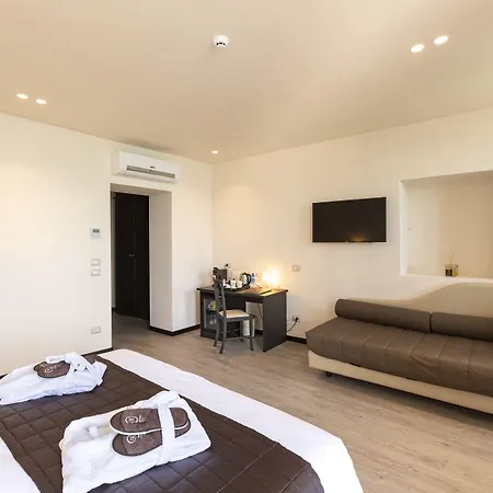 Cipressi, By R Collection Hotel