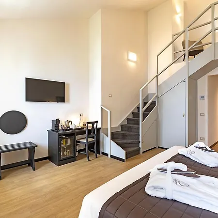 Cipressi, By R Collection 4* Varenna